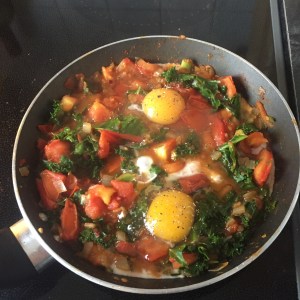 Shakshuka eggs